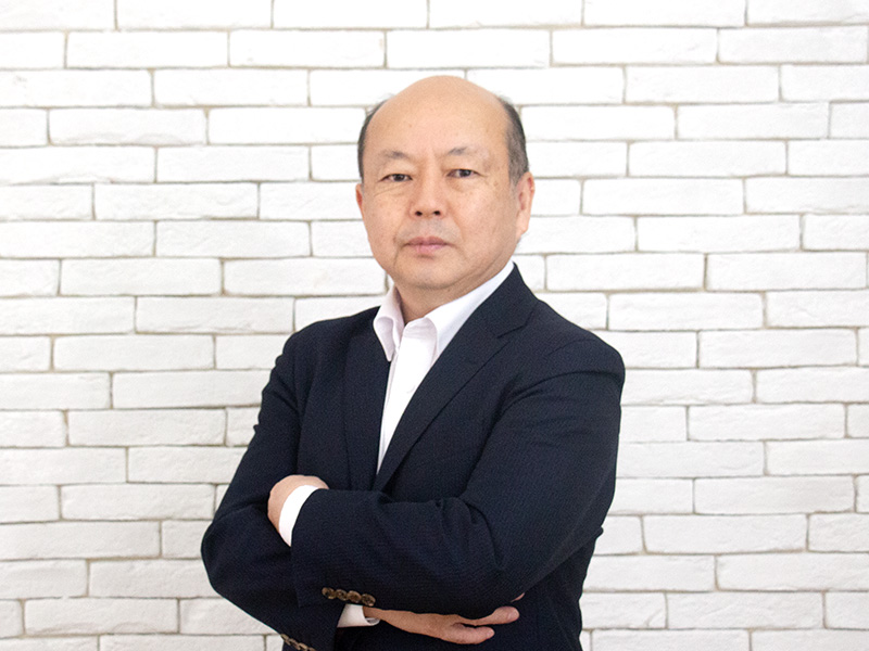 代表取締役 三輪 寛