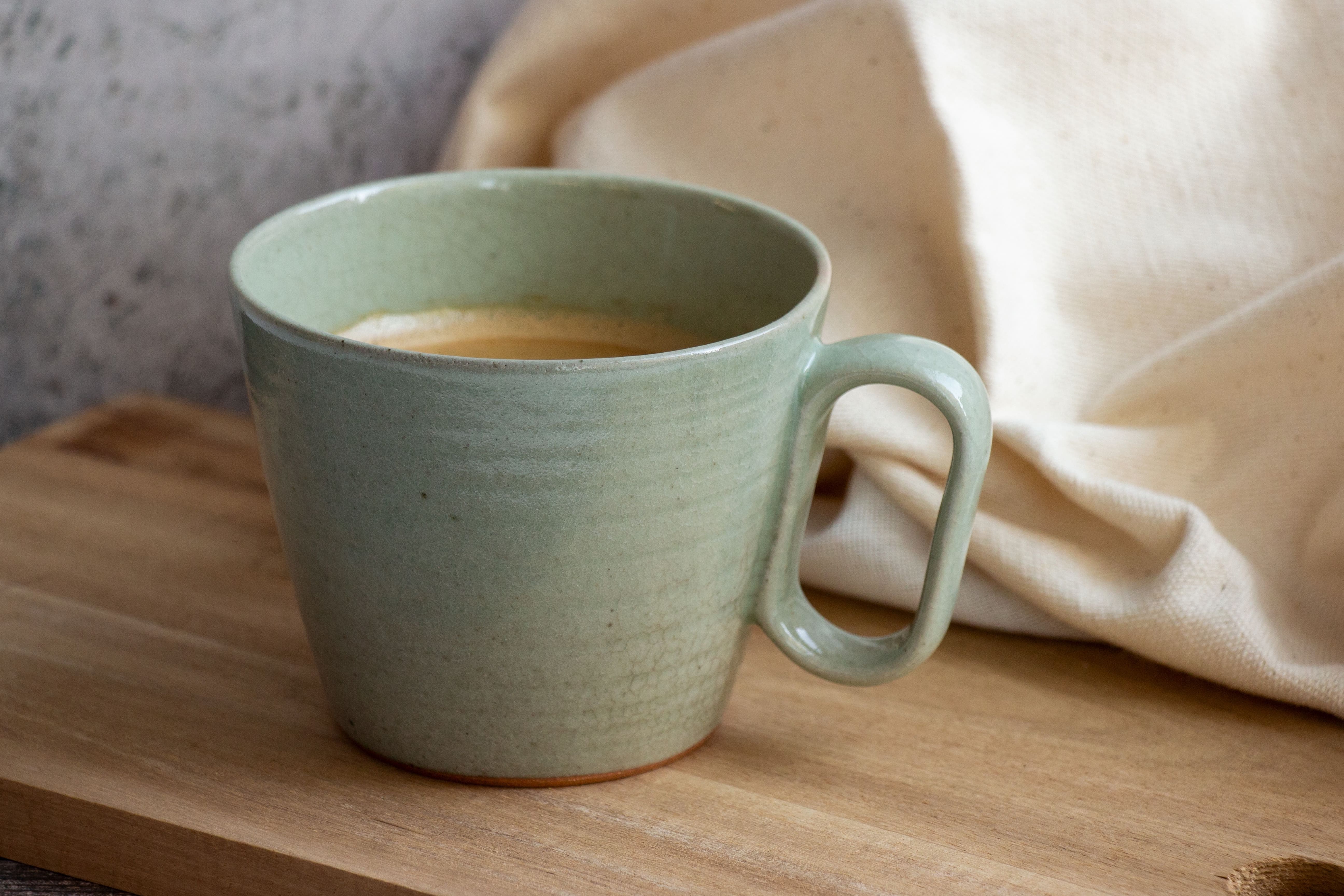 生涯を添い遂げるマグ 雄勝青瓷 セージグリーン 杉箱入り