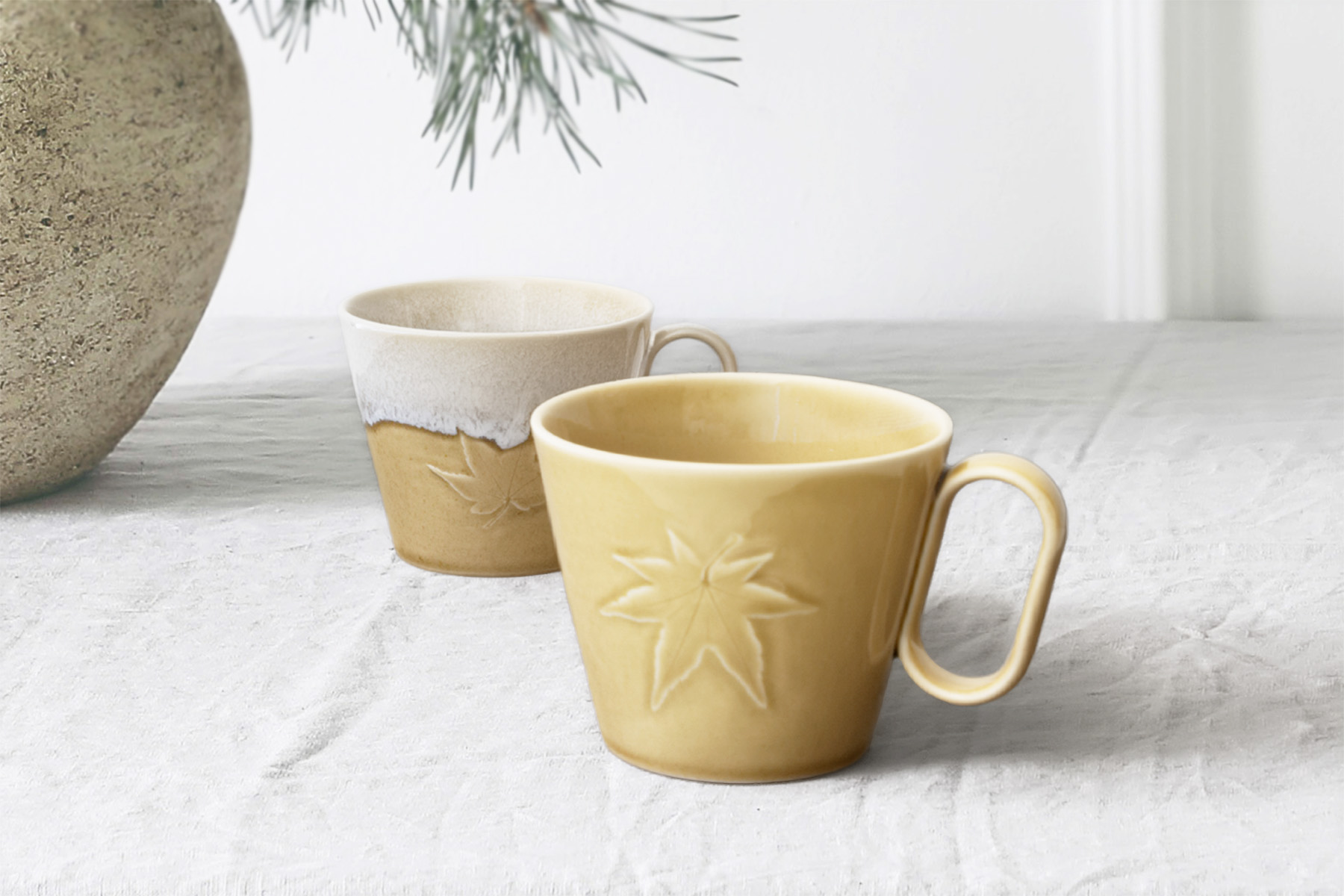 生涯を添い遂げるマグ 宮島御砂焼 対厳堂 もみじ紋 浮葉